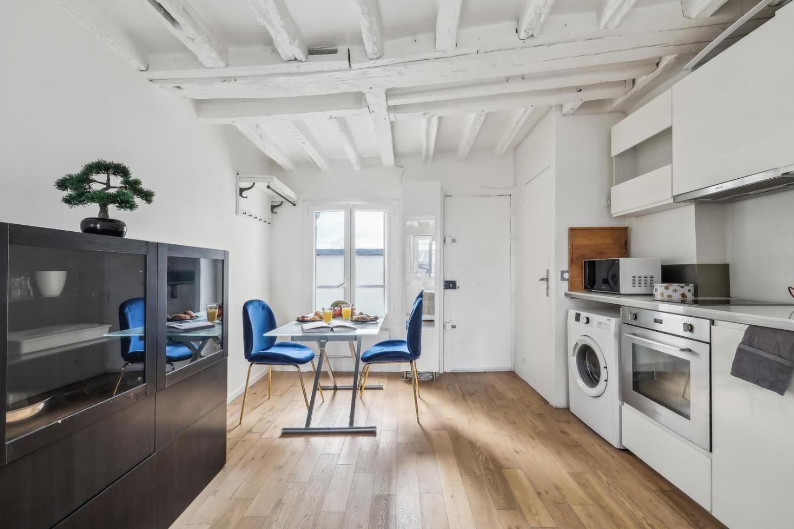 Bnbnook - Chic - Steps From Les Halles & The Louvre Appartement