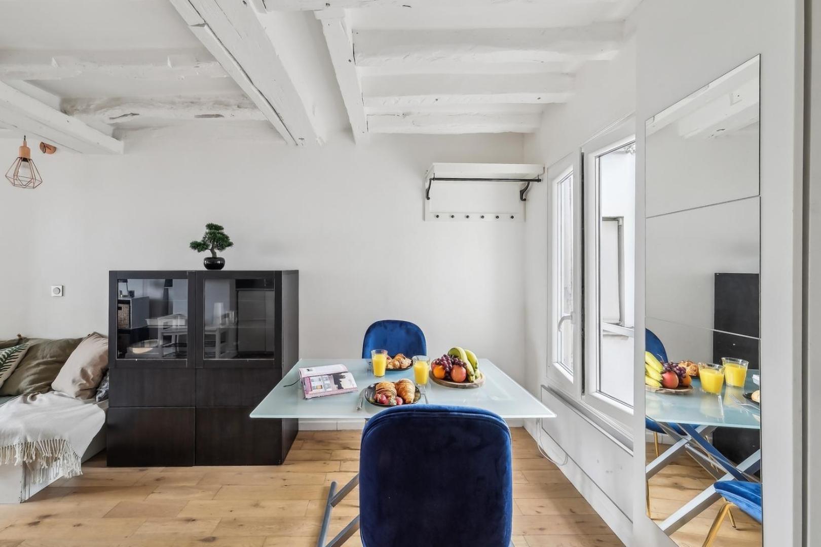 Appartement Bnbnook - Chic - Steps From Les Halles & The Louvre Paris
